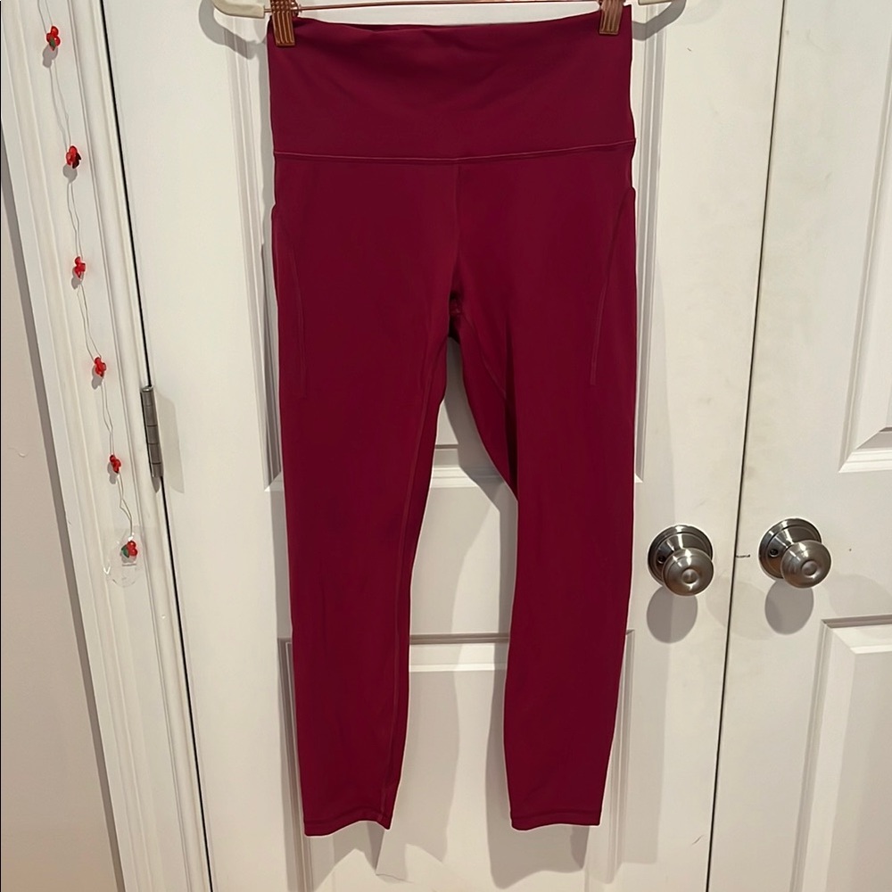 Lululemon Wunder Train HR leggings in pomegranate